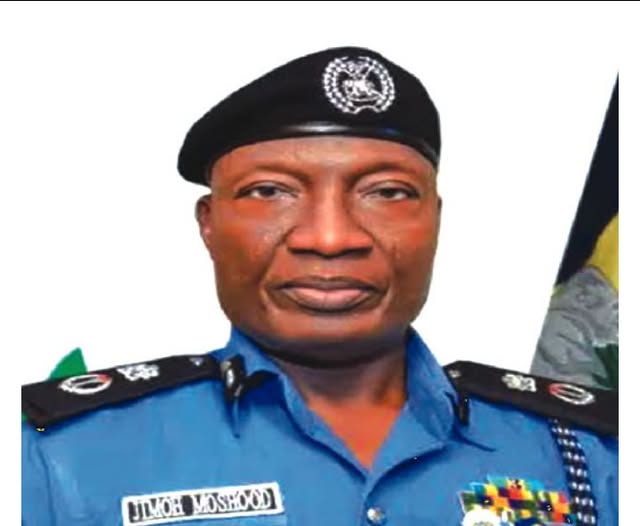 POLICE CRACK DOWN ON LAGOS-GHANA CHILD TRAFFICKING SYNDICATE, RESCUE 11